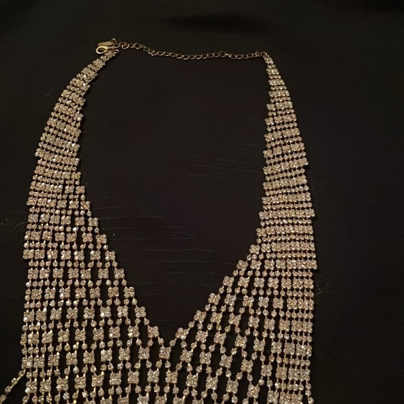 Necklace Costume Jewelry - Picture 3 of 4